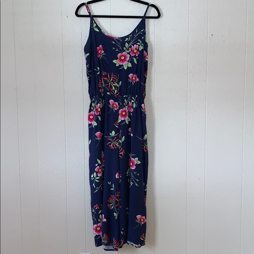 GAP floral jumpsuit with adjustable straps